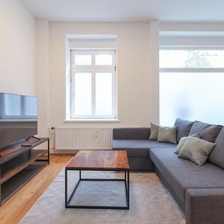 Neue 2-Zi-Apartment 15 Min Entfernung Zum Hbf Und Brandenburger Tor Berlín Exterior foto